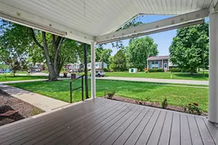 1896 Velma Ct, Anderson Township, OH 45255 - Photo 6