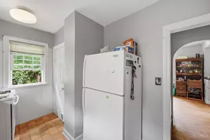 2258 Margaret St, Cincinnati, OH 45214 - Photo 10