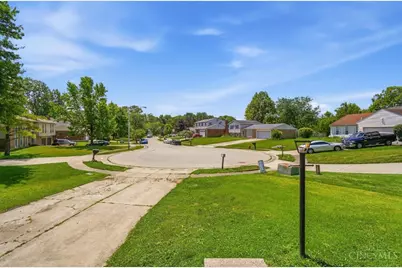 11834 Ashmore Court, Cincinnati, OH 45246 - Photo 6