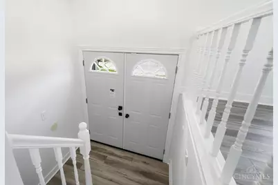 11834 Ashmore Court, Cincinnati, OH 45246 - Photo 8