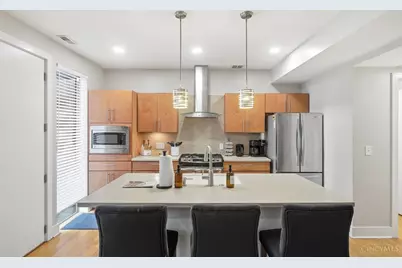 9 Mercer Street, Cincinnati, OH 45202 - Photo 10