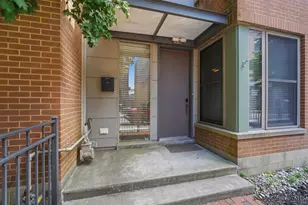 9 Mercer St, Cincinnati, OH 45202 - Photo 4