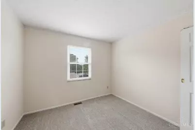 3434 Sunbury Lane, Cincinnati, OH 45251 - Photo 18