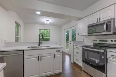 6748 Apache Way, West Chester, OH 45069 - Photo 10