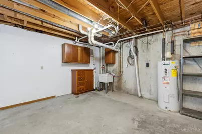 18022 Gauche Road, Perry Township, OH 45118 - Photo 38