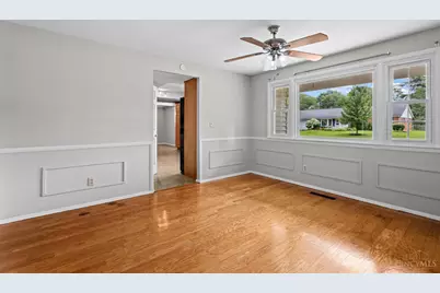 205 Tuxworth Road, Centerville, OH 45458 - Photo 10