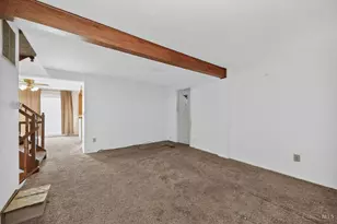 4620 Courtwood Cir, Union Township, OH 45103 - Photo 8