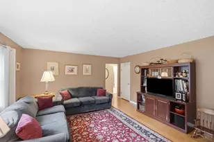 1253 Opal, Miamisburg, OH 45342 - Photo 6