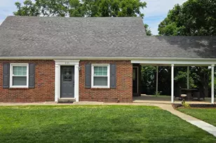 221 Harvest Ln, Reading, OH 45237 - Photo 1