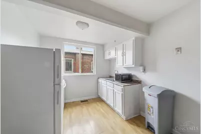 1582 Crest Hill Avenue, Cincinnati, OH 45237 - Photo 6