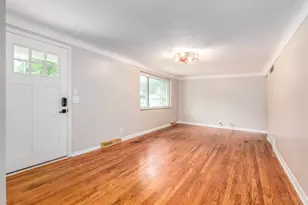 8667 Susanview Ln, Anderson Township, OH 45244 - Photo 6