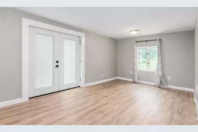 8667 Susanview Lane, Anderson Township, OH 45244 - Photo 10