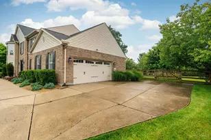 7180 Ashview Ln, Liberty Township, OH 45011 - Photo 8