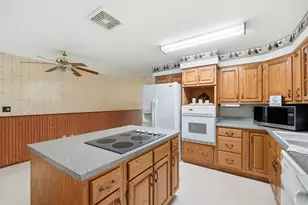 5349 Powell Rd, Huber Heights, OH 45424 - Photo 10