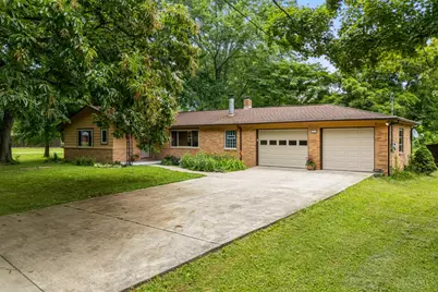 9032 Oak Drive, Loveland, OH 45140 - Photo 2