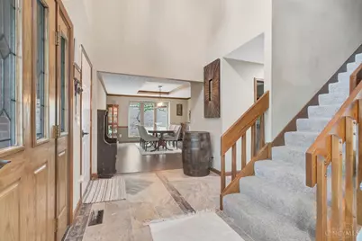 692 Doe Crossing, Centerville, OH 45459 - Photo 6