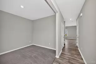 57 Goldfish Ln, Pierce Township, OH 45102 - Photo 4