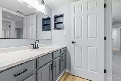 10555 Montgomery Road #5, Montgomery, OH 45242 - Photo 22