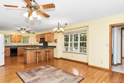 11819 Cloverlick Drive, Clark Township, OH 45106 - Photo 10