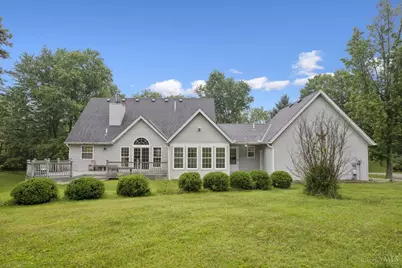 11819 Cloverlick Drive, Clark Township, OH 45106 - Photo 4