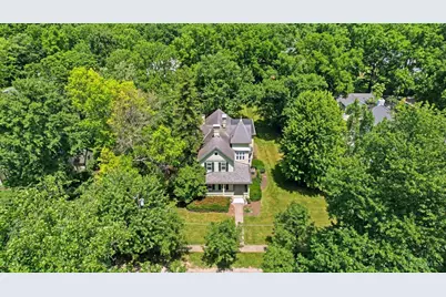 302 Oxford Avenue, Terrace Park, OH 45174 - Photo 2