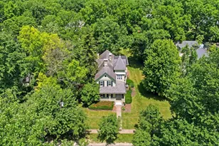 302 Oxford Ave, Terrace Park, OH 45174 - Photo 2