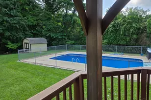 5680 Chestnut View Ln, Stonelick Township, OH 45150 - Photo 6
