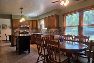 5680 Chestnut View Ln, Stonelick Township, OH 45150 - Photo 10