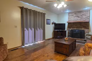 5680 Chestnut View Ln, Stonelick Township, OH 45150 - Photo 8