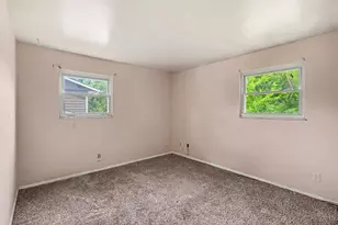 2476 Ambassador Dr, Colerain Township, OH 45231 - Photo 10