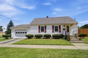 387 Elm St, Wilmington, OH 45177 - Photo 2