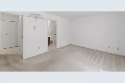 5237 S Eaglesnest Drive, Green Township, OH 45248 - Photo 24