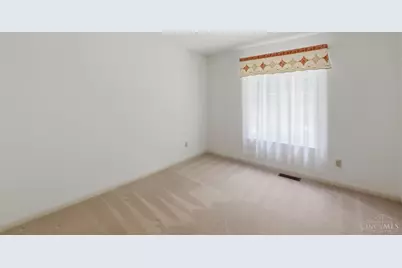 5237 S Eaglesnest Drive, Green Township, OH 45248 - Photo 20