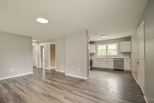 158 Willard Ave, Carlisle, OH 45005 - Photo 2
