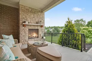 8961 Oakcrest Way, West Chester, OH 45069 - Photo 42