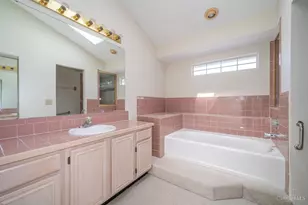 6820 Cedar Cove Dr, Centerville, OH 45459 - Photo 24
