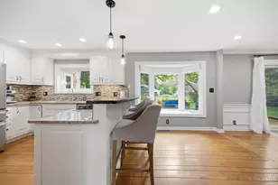 11430 Brattle Ln, Montgomery, OH 45249 - Photo 2