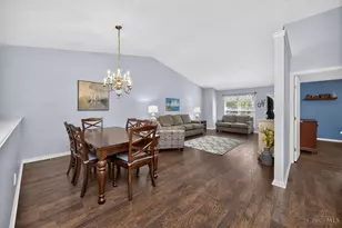 6830 Sandharbor Ct, Hamilton Township, OH 45039 - Photo 16