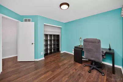 6830 Sandharbor Court, Hamilton Township, OH 45039 - Photo 38