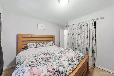 318 Millard Drive, Franklin, OH 45005 - Photo 8