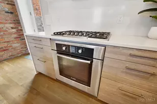 18 W 13th St, Cincinnati, OH 45202 - Photo 8