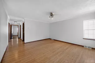 164 W Sixty Sixth St, Cincinnati, OH 45216 - Photo 8