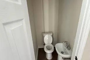 1739 Holloway Ave, Cincinnati, OH 45207 - Photo 6
