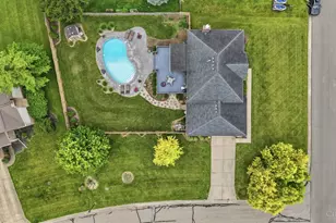 6741 Kings River Ct, Liberty Township, OH 45044 - Photo 6