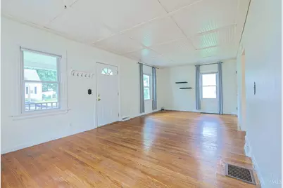 6648 Foster Avenue, Anderson Township, OH 45230 - Photo 10