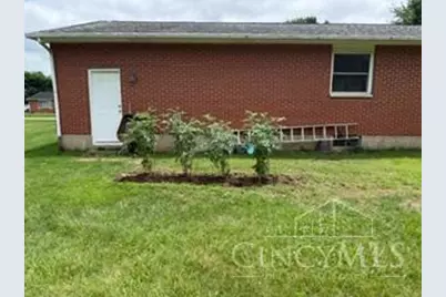 395 Robert Simmons Drive, Carlisle, OH 45005 - Photo 10