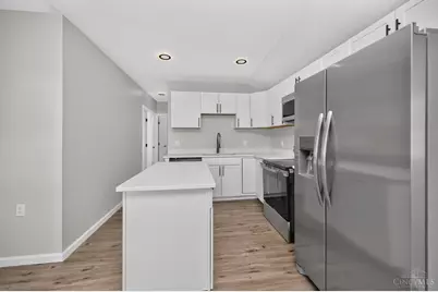 8812 Pine Road, Deer Park, OH 45242 - Photo 18