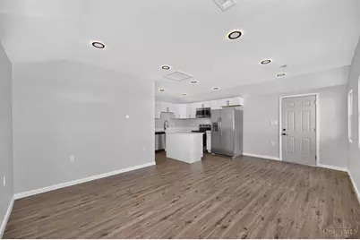 8812 Pine Road, Deer Park, OH 45242 - Photo 12