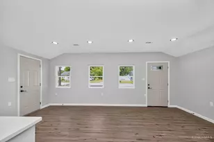 8812 Pine Rd, Sycamore Township, OH 45242 - Photo 10
