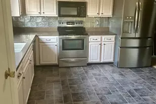 3470 Cherry Hill Dr, Fairfield, OH 45014 - Photo 4